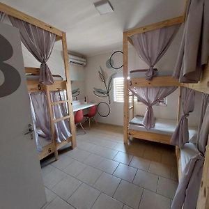 Habitación para Mujeres Compartida